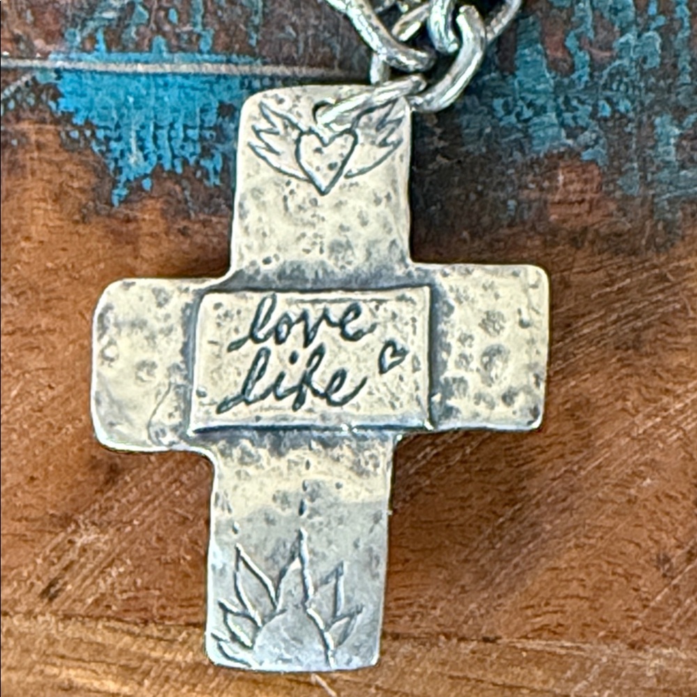Jes MaHarry “Life Is To Love” necklace. New in box. JM gift included:) - Picture 6 of 11